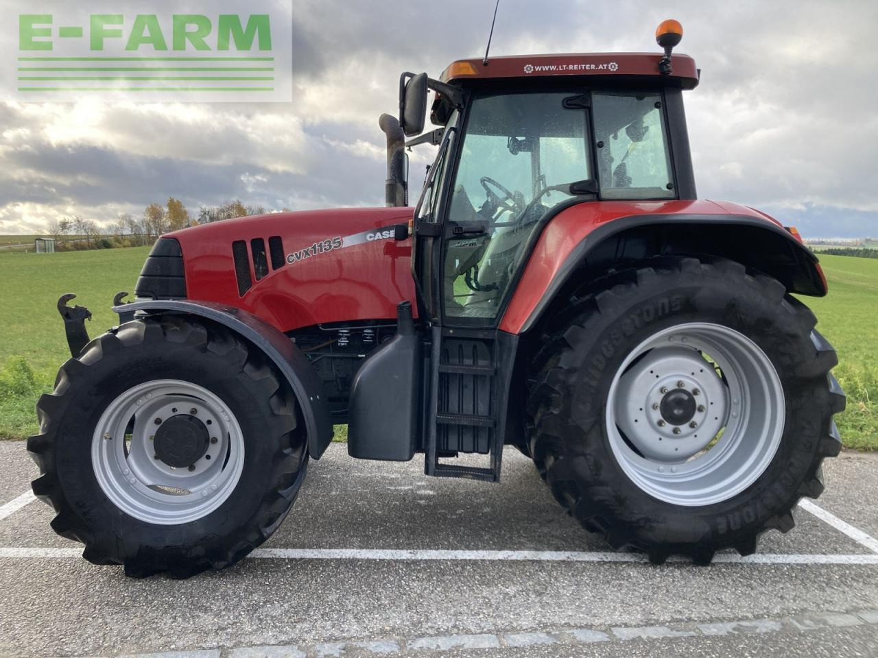Case-IH cvx 1135 profimodell - Traktor: 2 kép. Case-IH cvx 1135 profimodell - Traktor: 2 kép.