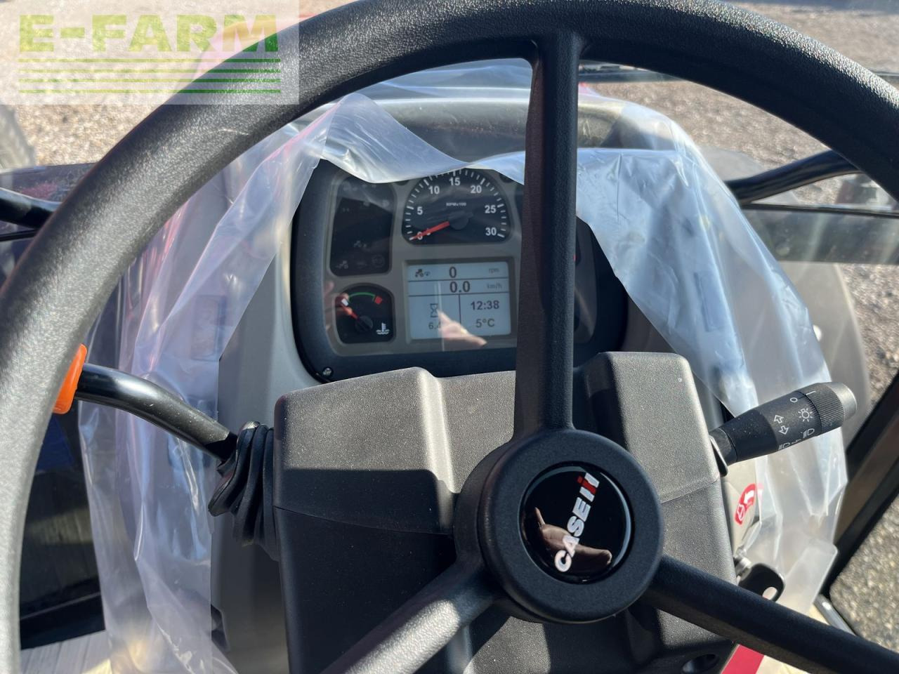 Case-IH farmall 55 a (stage v) - Traktor: 5 kép. Case-IH farmall 55 a (stage v) - Traktor: 5 kép.