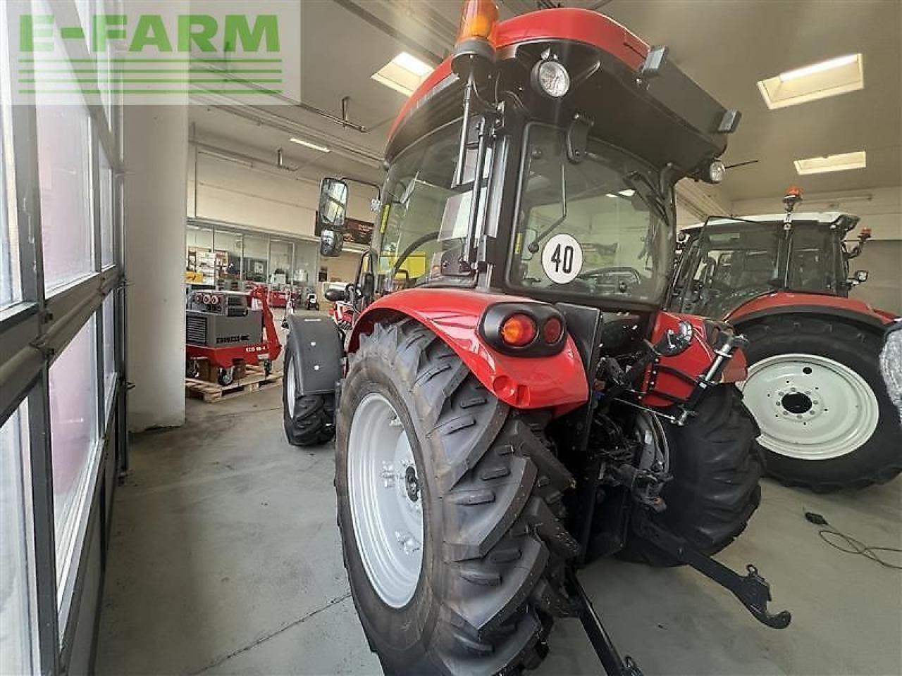 Case-IH farmall 65 a (stage v) - Traktor: 2 kép. Case-IH farmall 65 a (stage v) - Traktor: 2 kép.