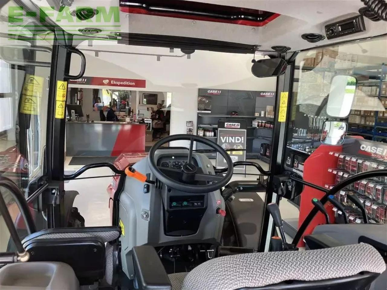 Case-IH farmall 65a - Traktor: 5 kép. Case-IH farmall 65a - Traktor: 5 kép.