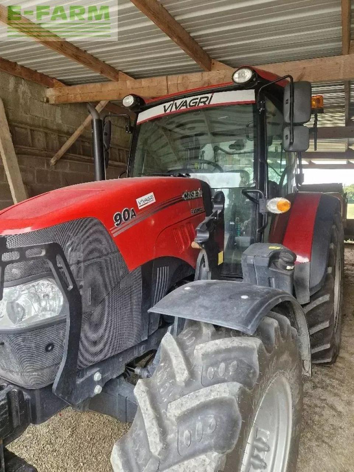 Case-IH farmall 90 a - Traktor: 1 kép. Case-IH farmall 90 a - Traktor: 1 kép.