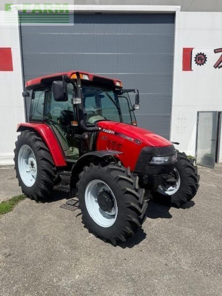 Case-IH jxu 85 basis - Traktor: 1 kép. Case-IH jxu 85 basis - Traktor: 1 kép.