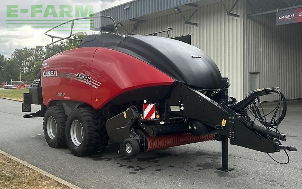 Case-IH lb 434 rotor cutter xl - Kocka bálázó: 3 kép. Case-IH lb 434 rotor cutter xl - Kocka bálázó: 3 kép.