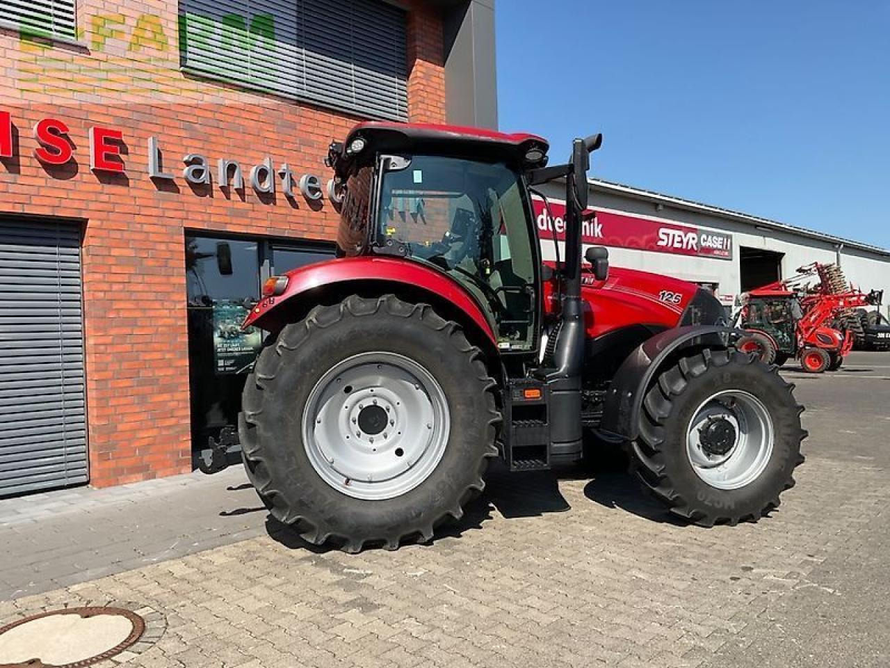 Case-IH maxxum 125 mc ad 8 MC - Traktor: 3 kép. Case-IH maxxum 125 mc ad 8 MC - Traktor: 3 kép.