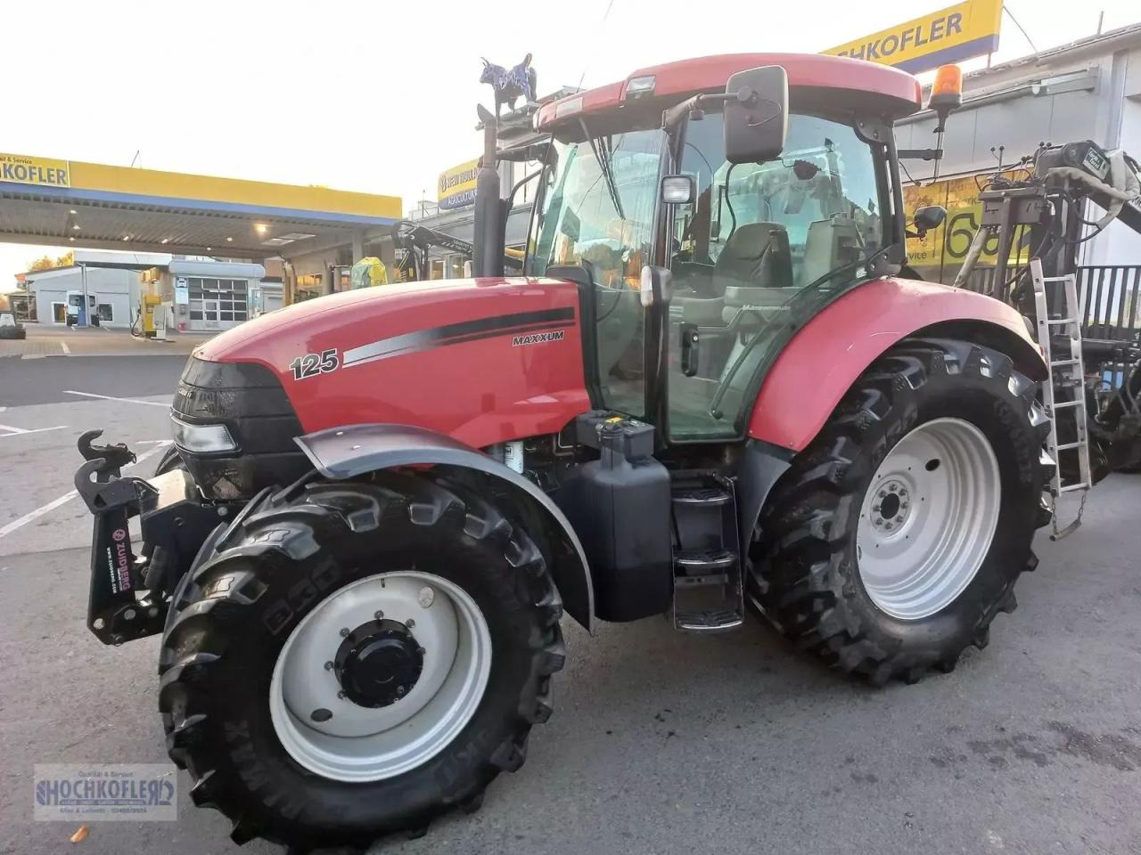 Case-IH maxxum mc 125 profi MC - Traktor: 2 kép. Case-IH maxxum mc 125 profi MC - Traktor: 2 kép.