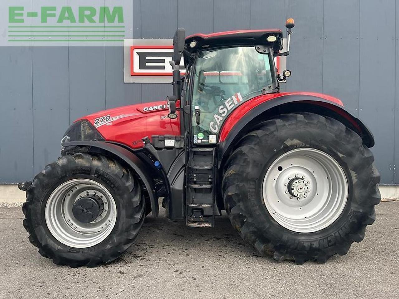 Case-IH optum 270 cvx CVX - Traktor: 4 kép. Case-IH optum 270 cvx CVX - Traktor: 4 kép.