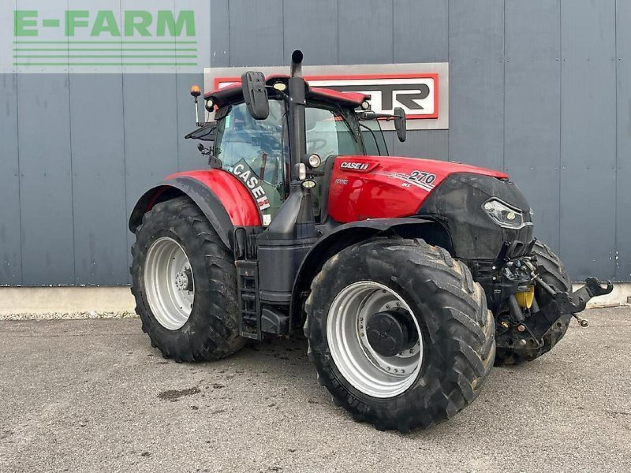 Case-IH optum 270 cvx CVX - Traktor: 2 kép. Case-IH optum 270 cvx CVX - Traktor: 2 kép.
