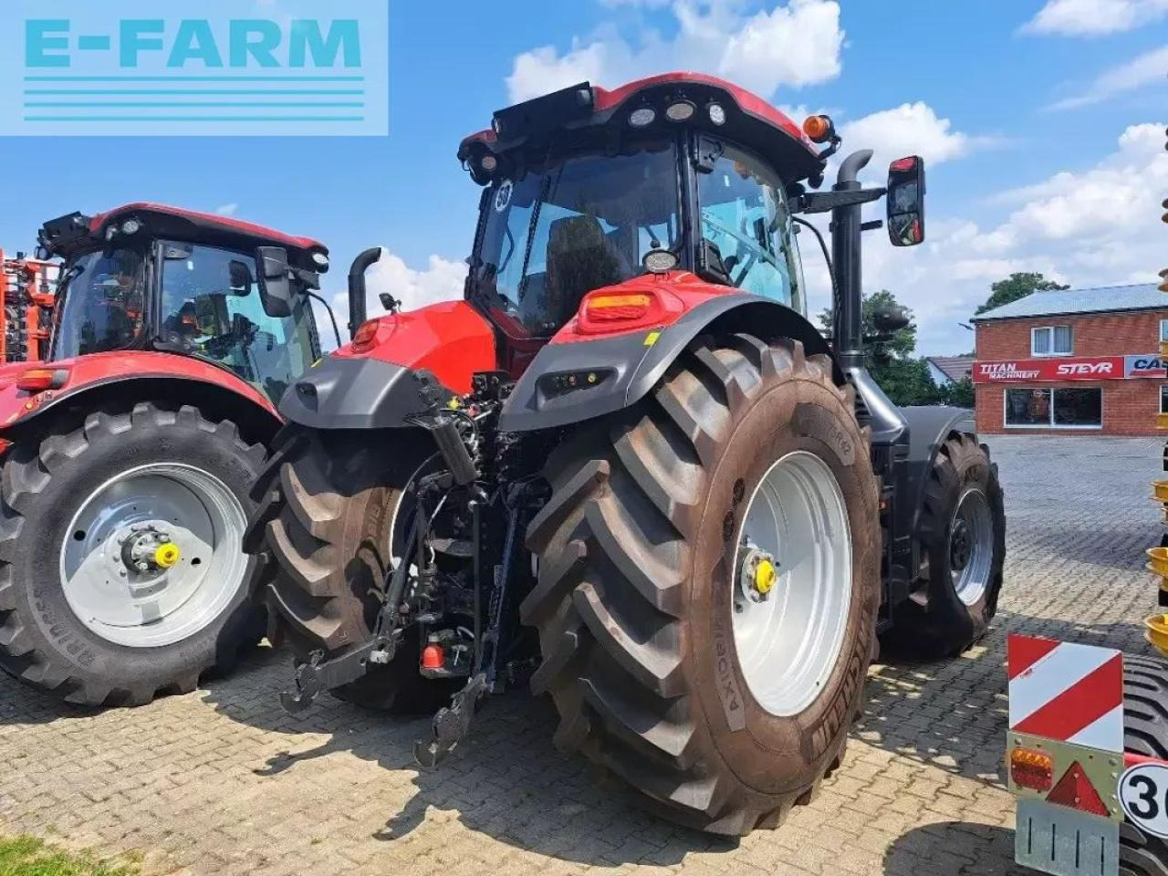 Case-IH optum 300 cvx CVX - Traktor: 4 kép. Case-IH optum 300 cvx CVX - Traktor: 4 kép.