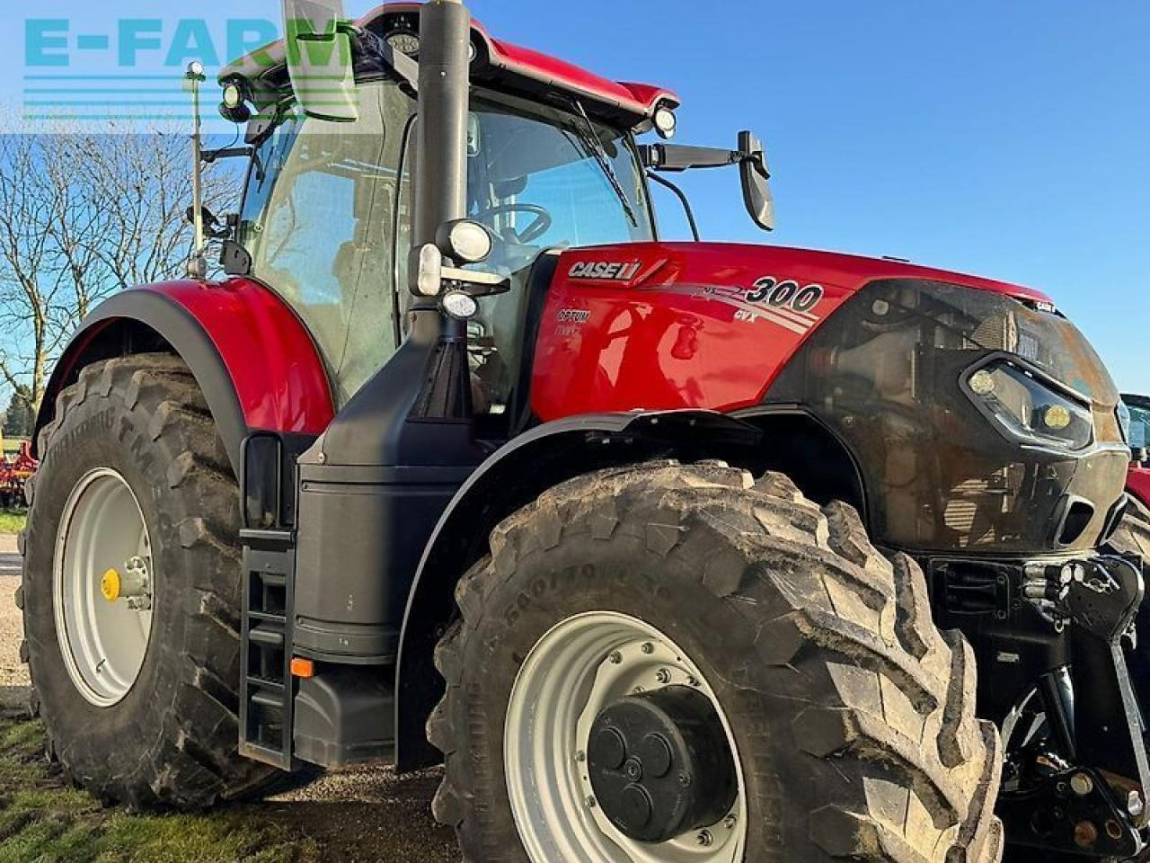 Case-IH optum 300 cvx CVX - Traktor: 2 kép. Case-IH optum 300 cvx CVX - Traktor: 2 kép.