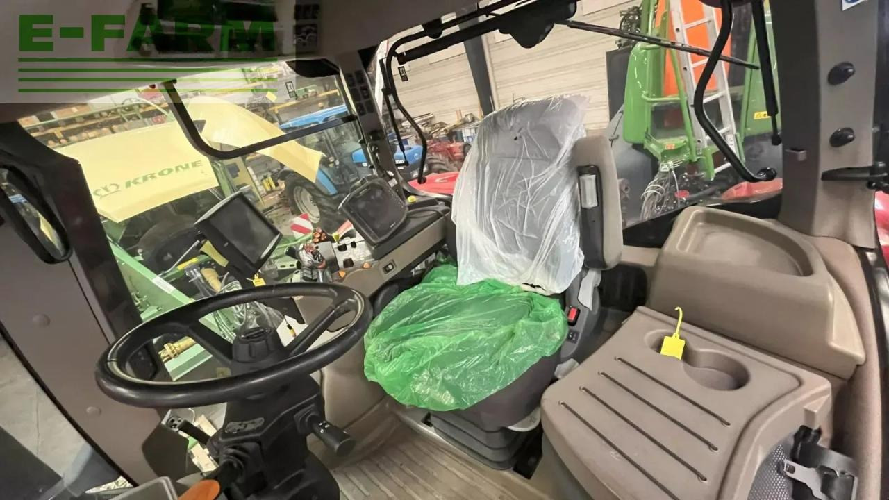 Traktor Case-IH optum 300 cvxdrive: 11 kép. Traktor Case-IH optum 300 cvxdrive: 11 kép.