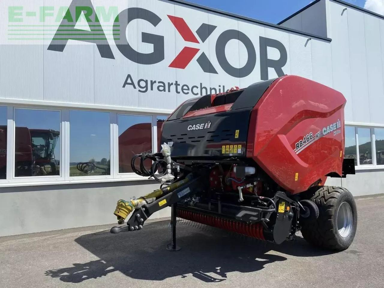 Case-IH rb 466 hd pro cutter 25 k - Kocka bálázó: 1 kép. Case-IH rb 466 hd pro cutter 25 k - Kocka bálázó: 1 kép.