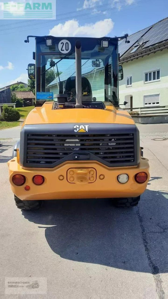 Caterpillar 908m 906 - Minikotró: 4 kép. Caterpillar 908m 906 - Minikotró: 4 kép.