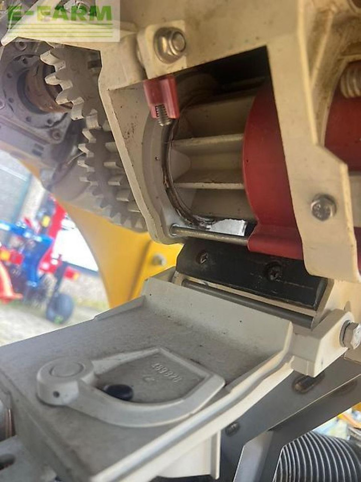 Claydon t6 s+f - Szemenkénti vetőgép: 5 kép. Claydon t6 s+f - Szemenkénti vetőgép: 5 kép.