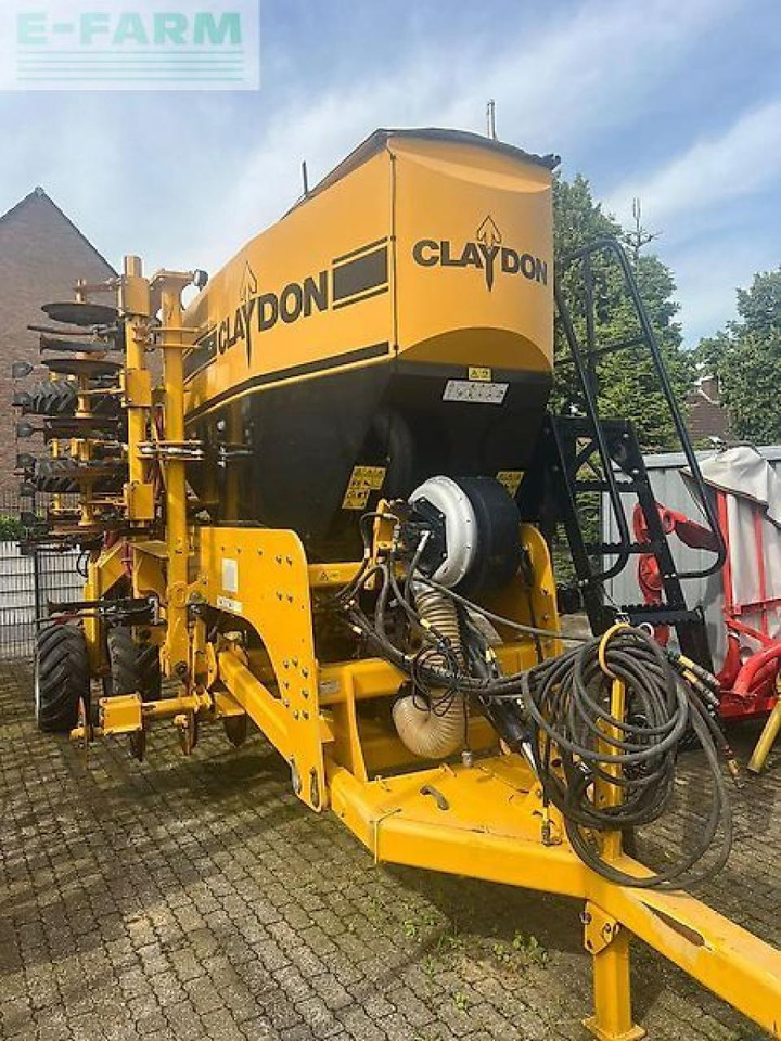 Claydon t6 s+f - Szemenkénti vetőgép: 1 kép. Claydon t6 s+f - Szemenkénti vetőgép: 1 kép.