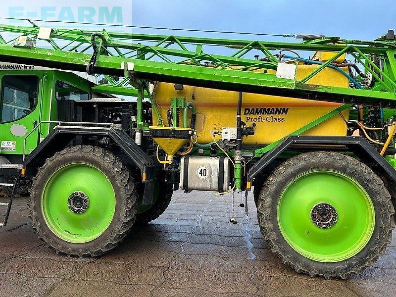 Dammann dtp 5000 profi-claas - Vontatott permetezők: 1 kép. Dammann dtp 5000 profi-claas - Vontatott permetezők: 1 kép.