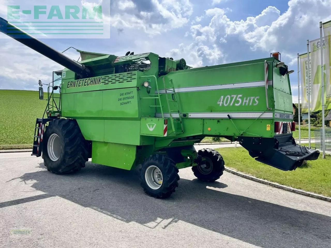 Deutz-Fahr 4075 balance - Kombájn: 3 kép. Deutz-Fahr 4075 balance - Kombájn: 3 kép.