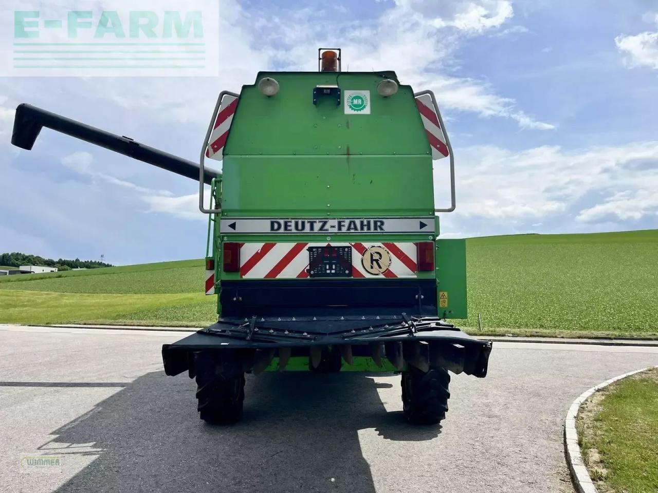 Deutz-Fahr 4075 balance - Kombájn: 4 kép. Deutz-Fahr 4075 balance - Kombájn: 4 kép.