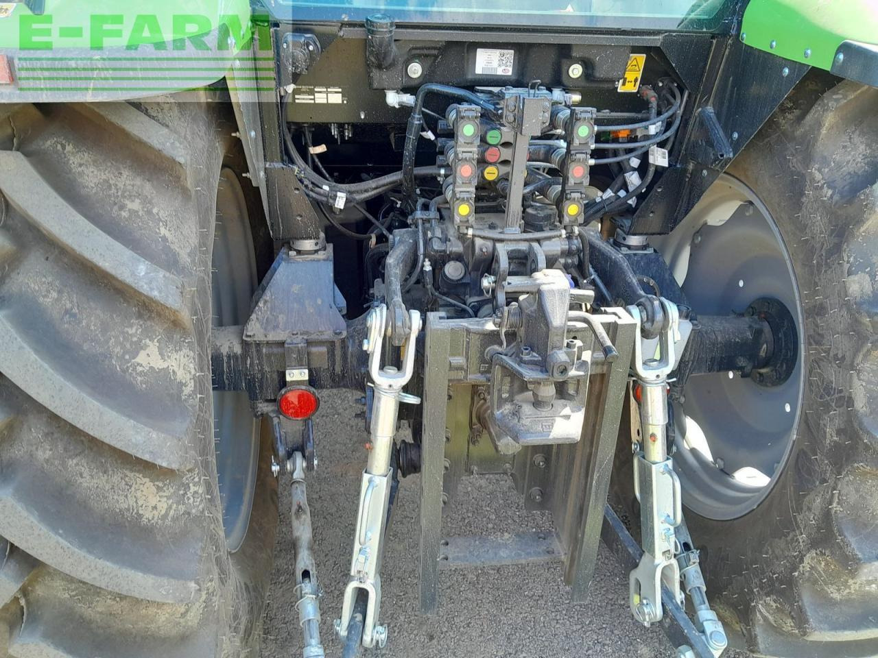 Deutz-Fahr 5075 keyline Keyline - Traktor: 3 kép. Deutz-Fahr 5075 keyline Keyline - Traktor: 3 kép.