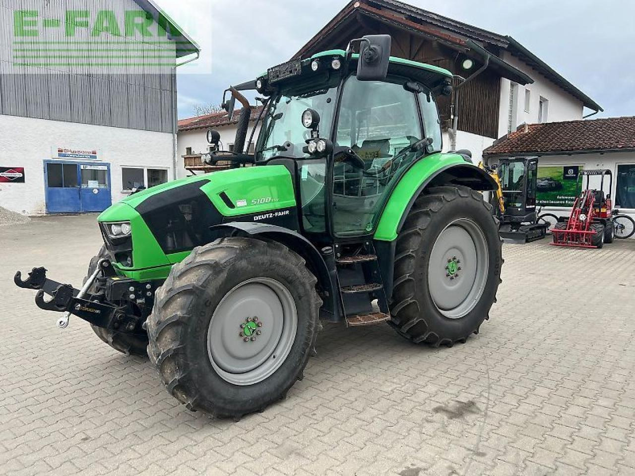 Deutz-Fahr 5100 ttv dt premium TTV - Traktor: 1 kép. Deutz-Fahr 5100 ttv dt premium TTV - Traktor: 1 kép.