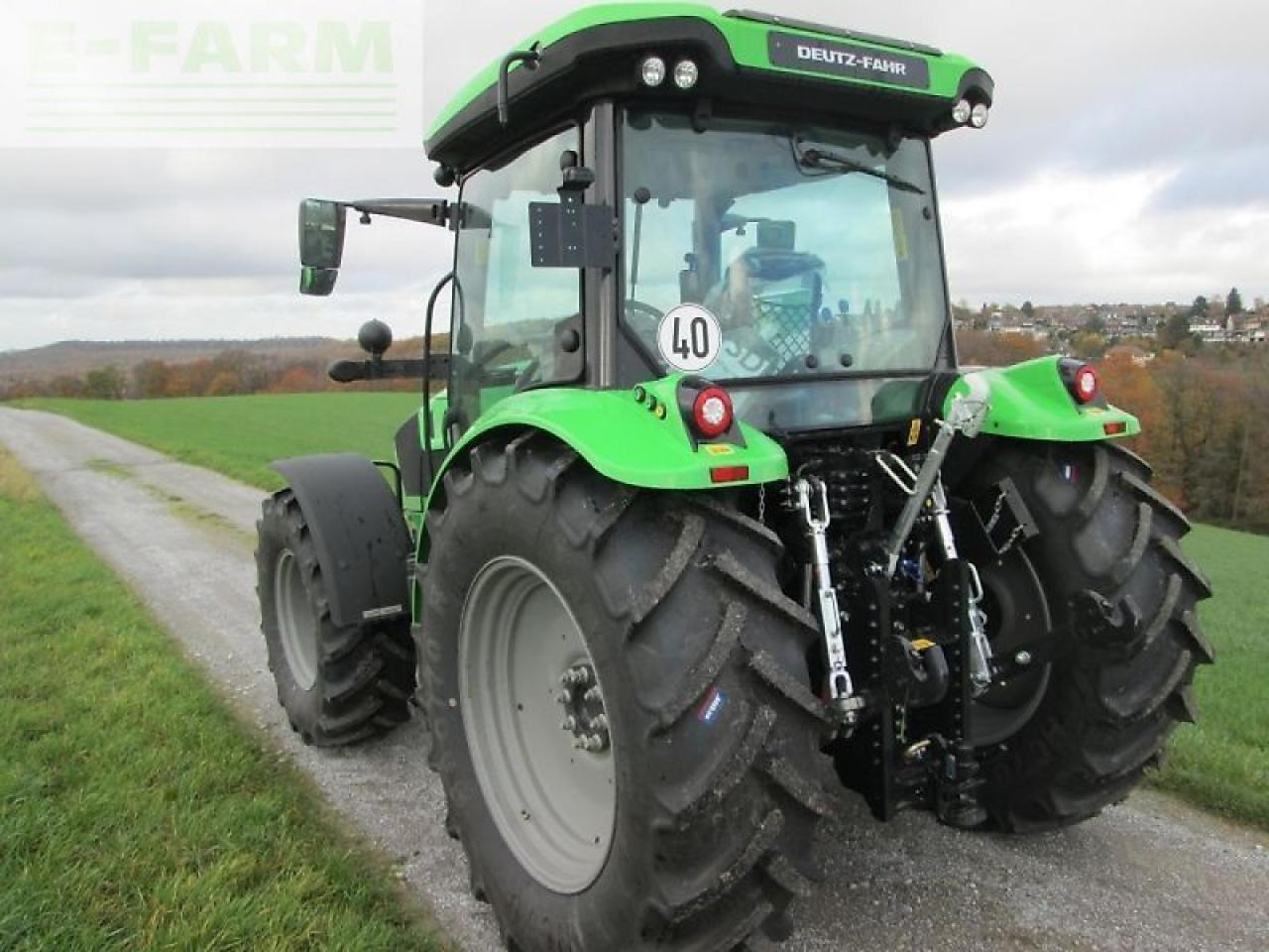 Deutz-Fahr 5105 gs - Traktor: 3 kép. Deutz-Fahr 5105 gs - Traktor: 3 kép.