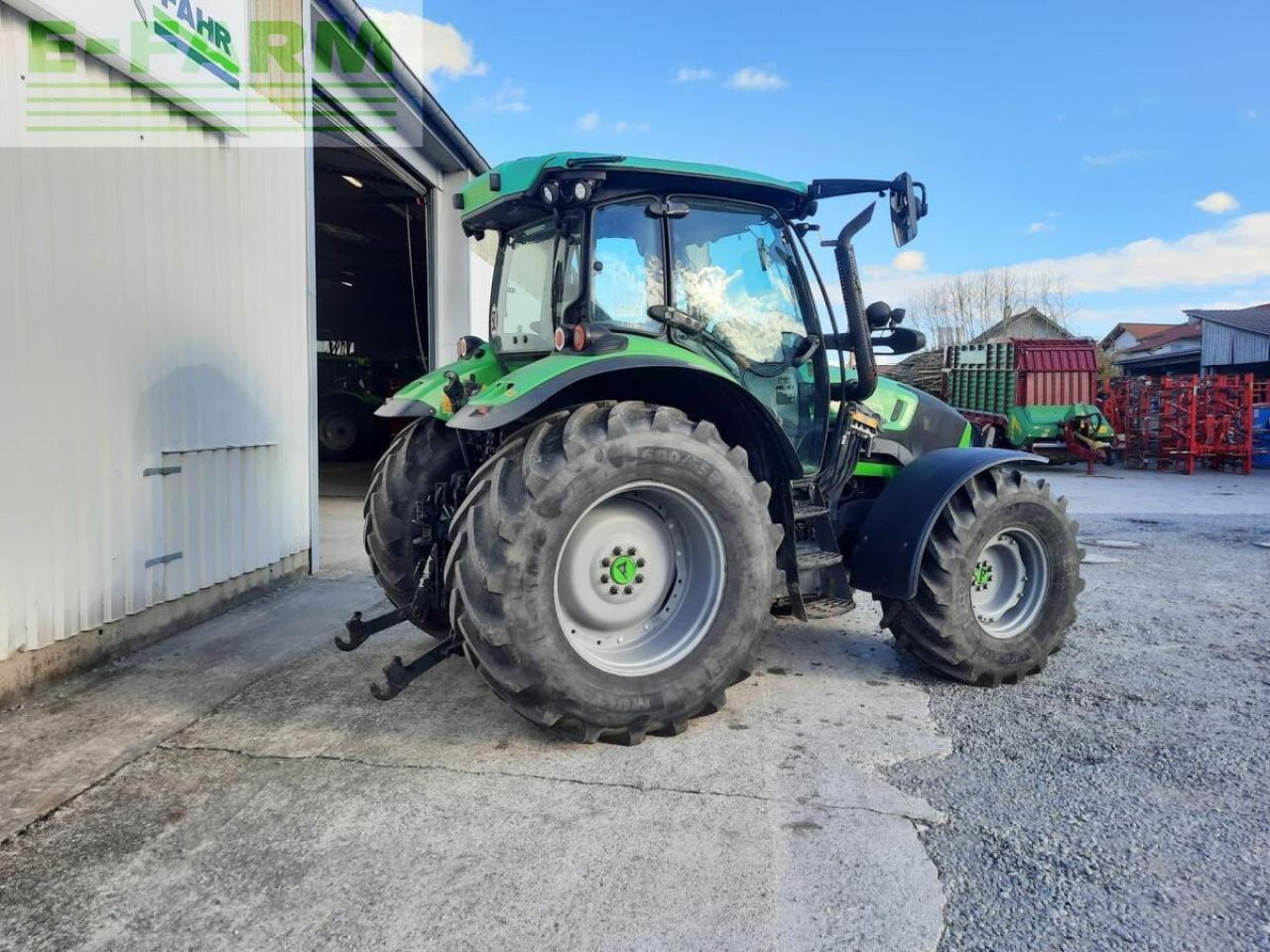 Deutz-Fahr 5110 ttv TTV - Traktor: 2 kép. Deutz-Fahr 5110 ttv TTV - Traktor: 2 kép.