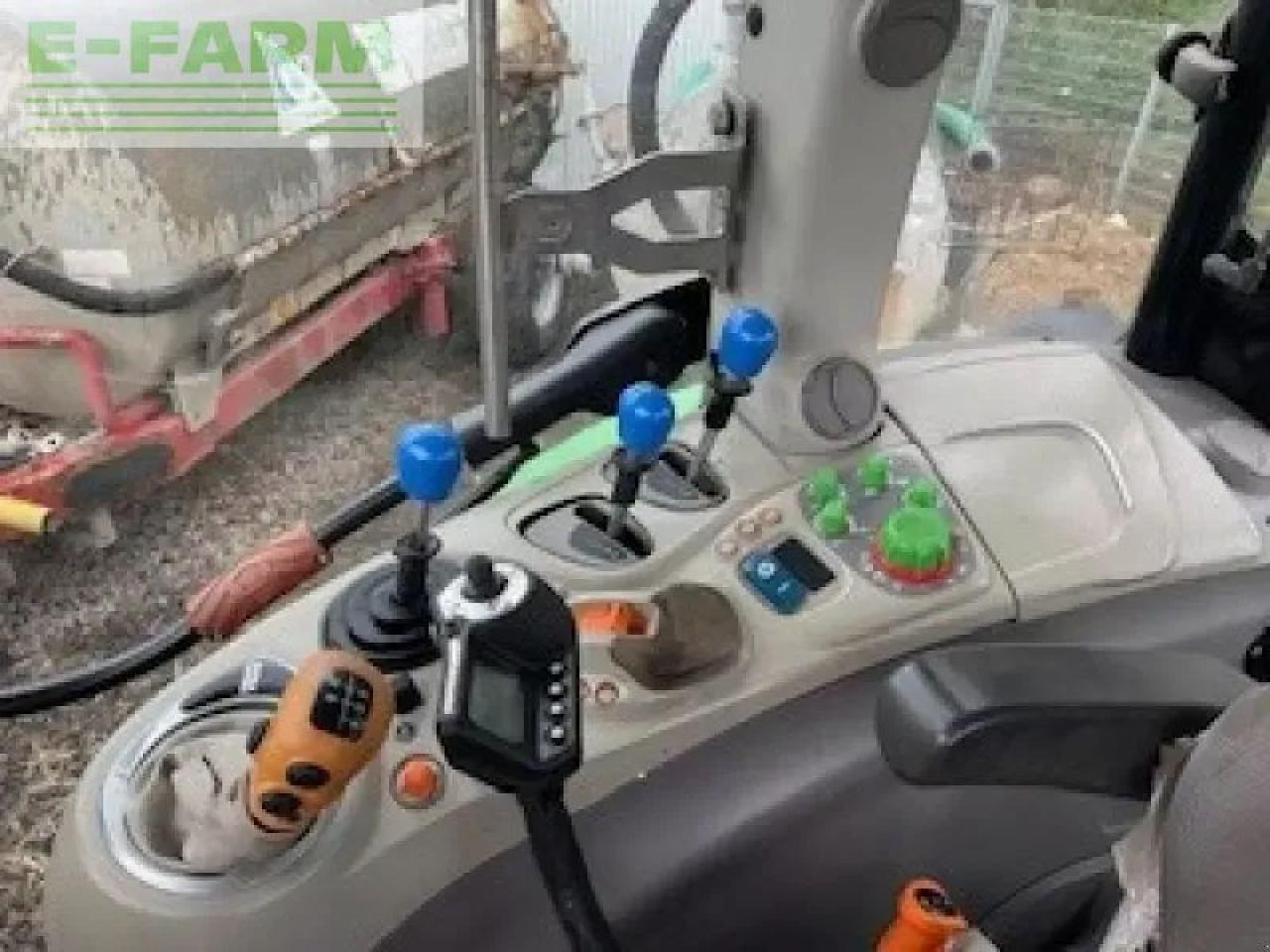 Deutz-Fahr 5110p P - Traktor: 2 kép. Deutz-Fahr 5110p P - Traktor: 2 kép.