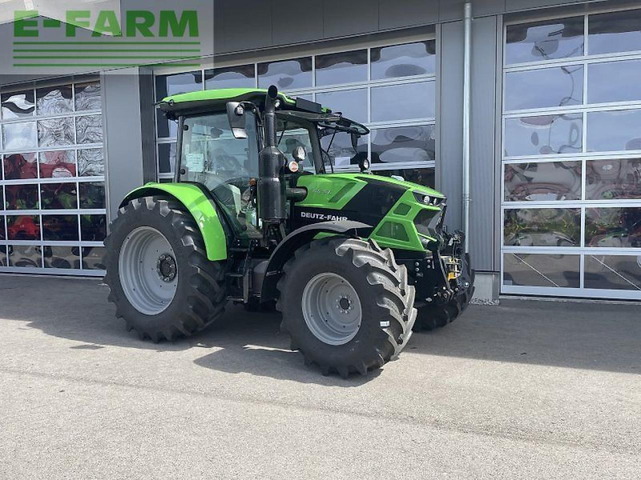 Deutz-Fahr 6125c powershift PowerShift - Traktor: 2 kép. Deutz-Fahr 6125c powershift PowerShift - Traktor: 2 kép.
