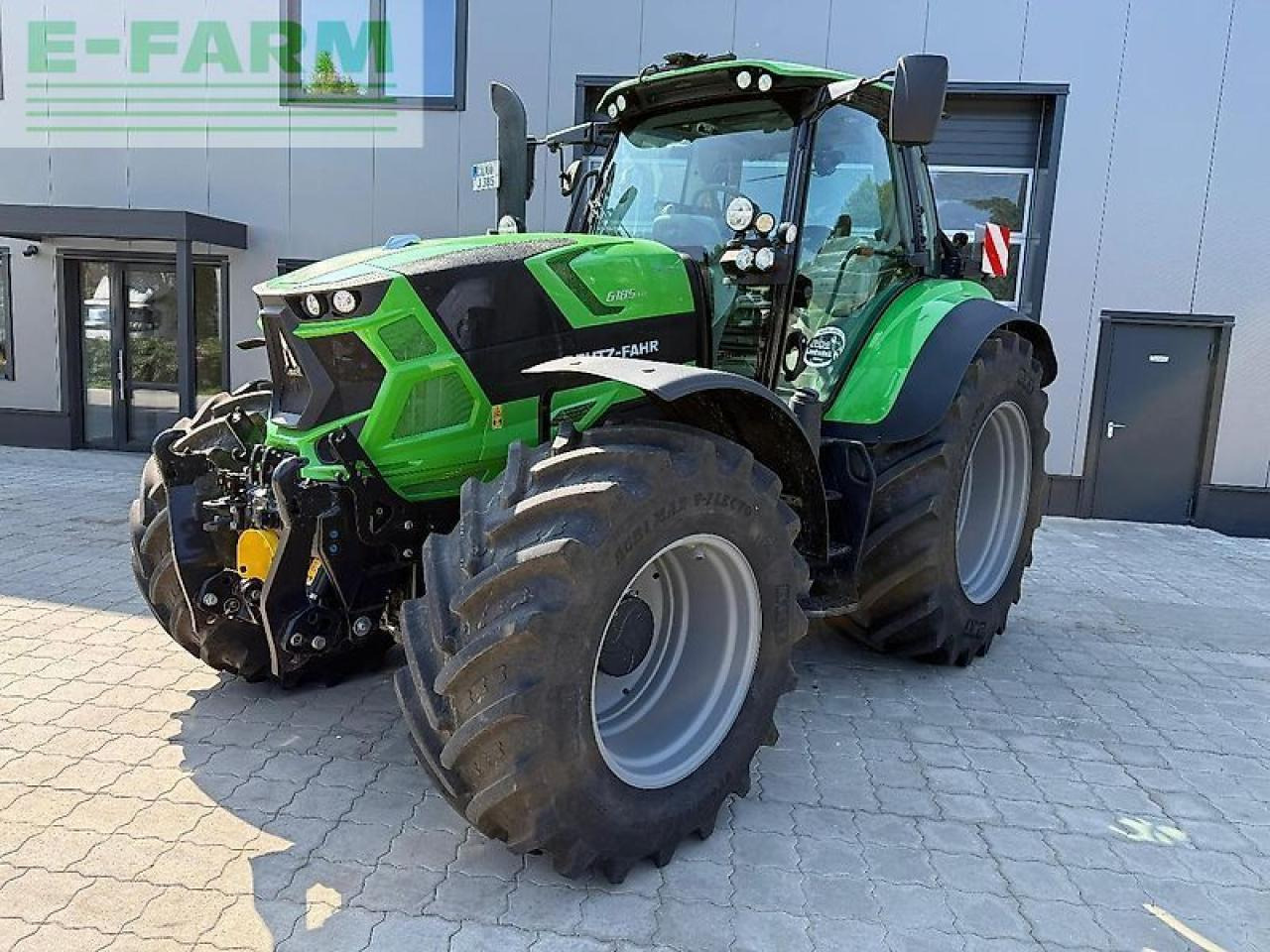 Deutz-Fahr 6185 ttv TTV - Traktor: 1 kép. Deutz-Fahr 6185 ttv TTV - Traktor: 1 kép.