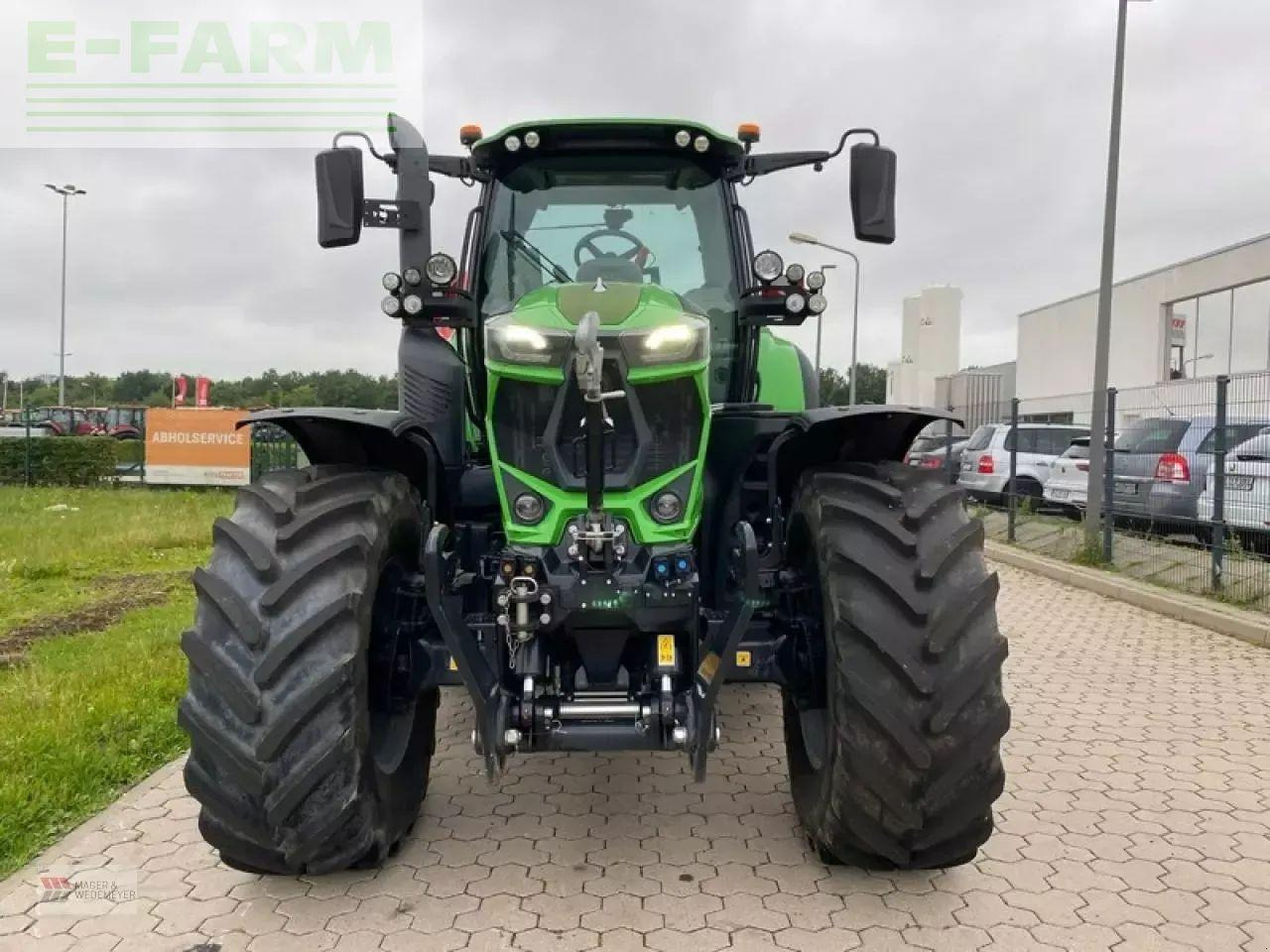 Deutz-Fahr 6190 ttv agrotron TTV - Traktor: 2 kép. Deutz-Fahr 6190 ttv agrotron TTV - Traktor: 2 kép.