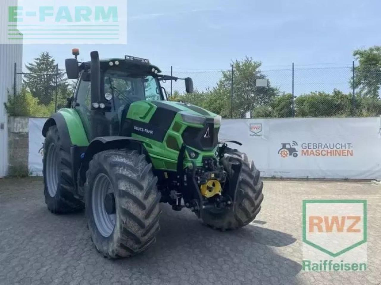 Deutz-Fahr 6215 - Traktor: 1 kép. Deutz-Fahr 6215 - Traktor: 1 kép.