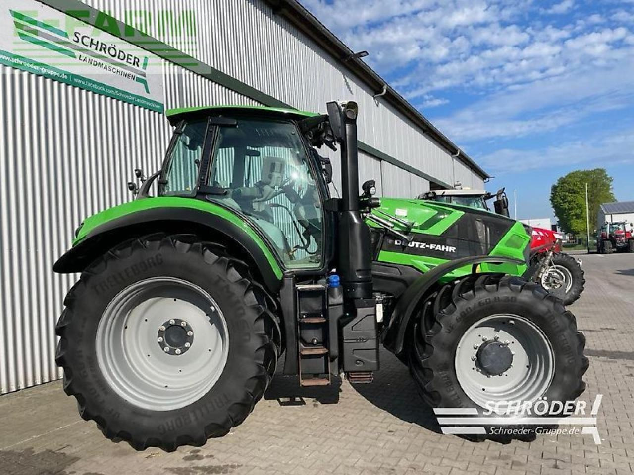 Deutz-Fahr 6215 ttv + rtk - Traktor: 2 kép. Deutz-Fahr 6215 ttv + rtk - Traktor: 2 kép.