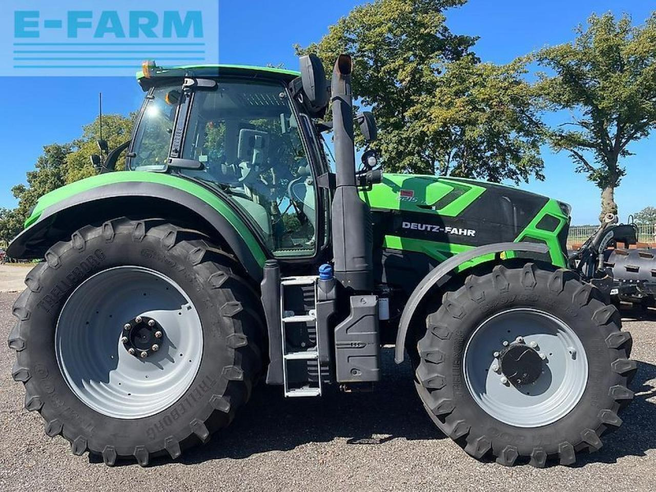 Deutz-Fahr 6215ttv - Traktor: 1 kép. Deutz-Fahr 6215ttv - Traktor: 1 kép.