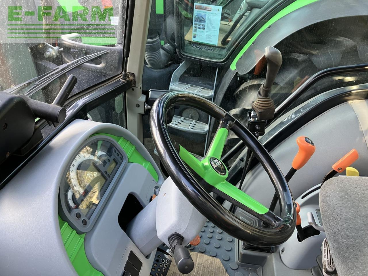 Deutz-Fahr agrofarm 85 classic - Traktor: 4 kép. Deutz-Fahr agrofarm 85 classic - Traktor: 4 kép.