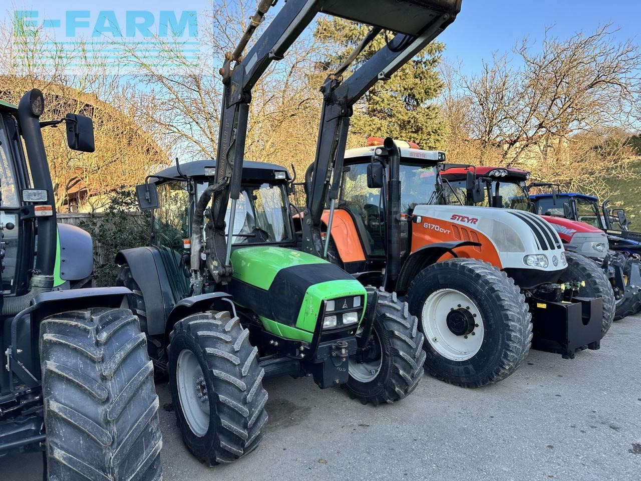 Deutz-Fahr agrofarm 85 classic - Traktor: 3 kép. Deutz-Fahr agrofarm 85 classic - Traktor: 3 kép.