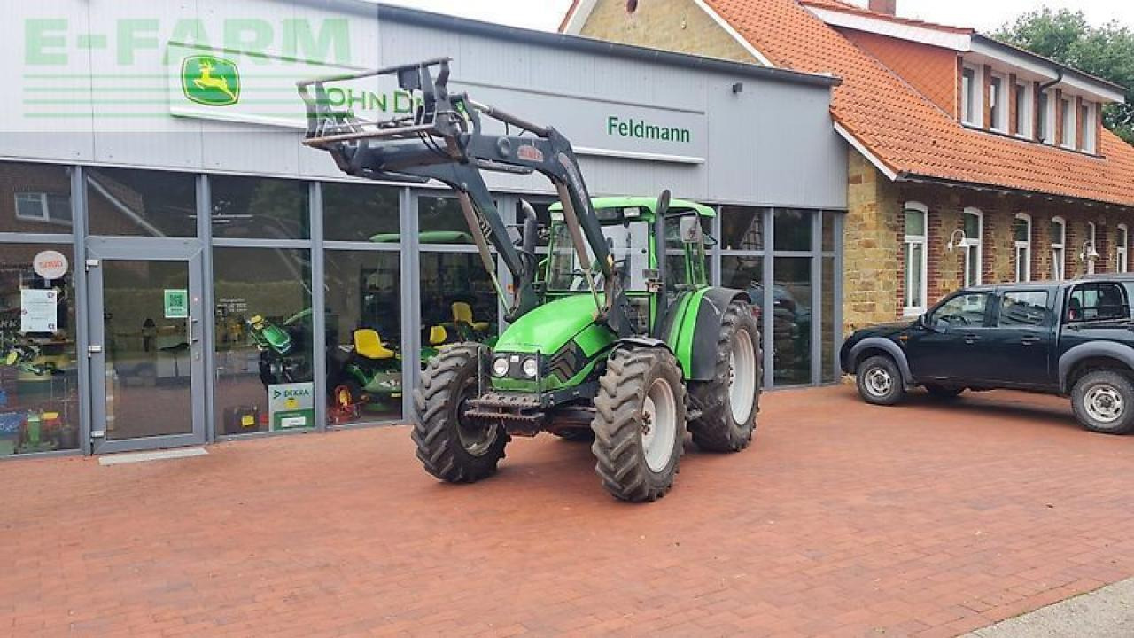 Deutz-Fahr agroplus 95 mit stoll frontlader - Traktor: 1 kép. Deutz-Fahr agroplus 95 mit stoll frontlader - Traktor: 1 kép.