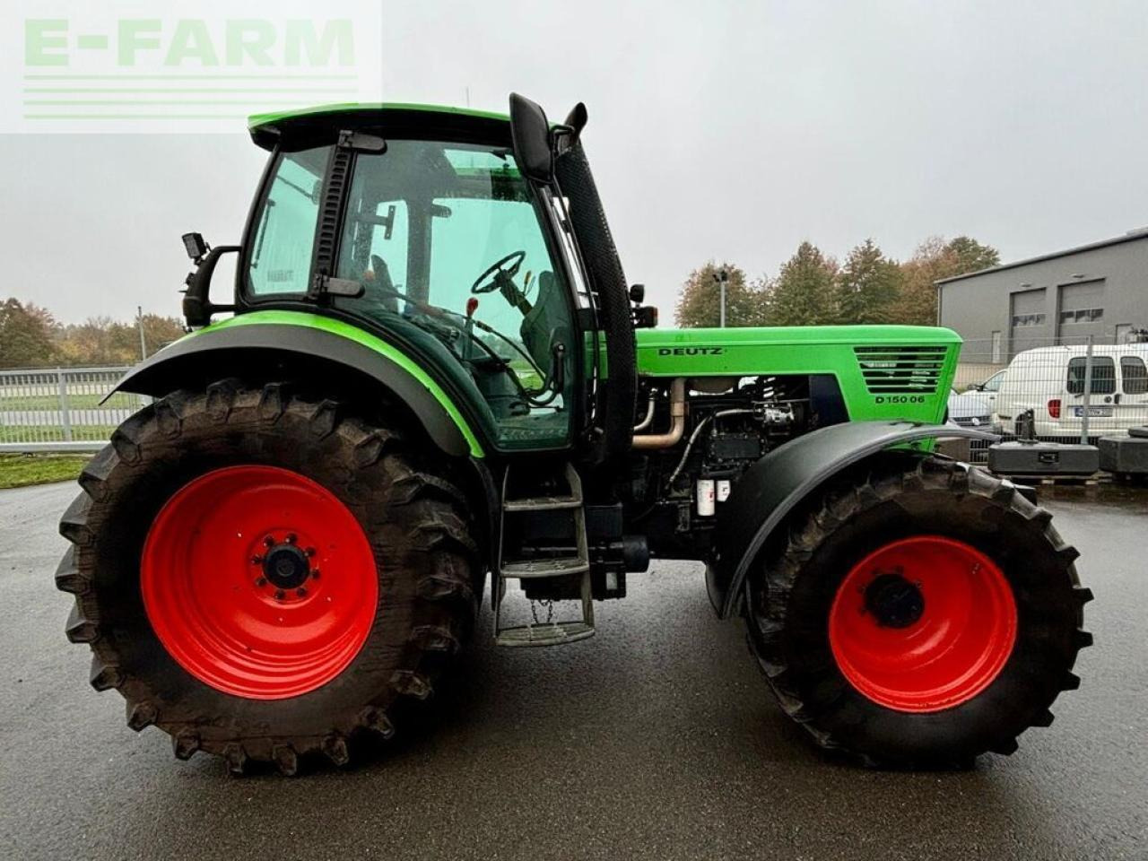 Deutz-Fahr agrotron 165, 40 km/h - Traktor: 3 kép. Deutz-Fahr agrotron 165, 40 km/h - Traktor: 3 kép.