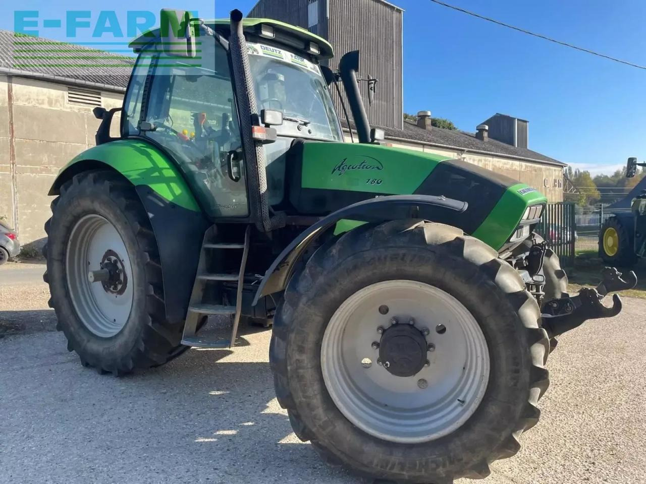 Deutz-Fahr agrotron 180.7 - Traktor: 2 kép. Deutz-Fahr agrotron 180.7 - Traktor: 2 kép.