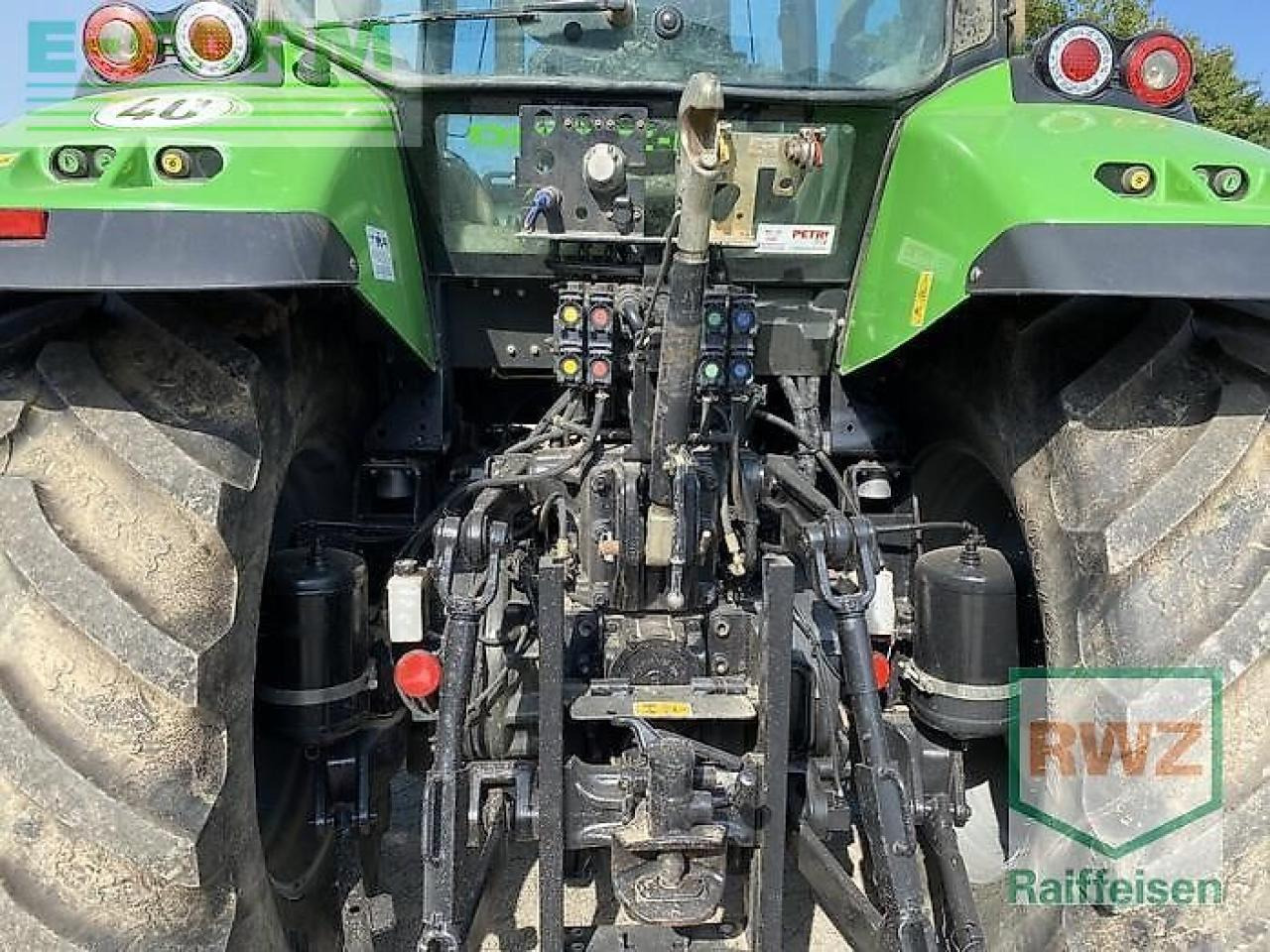 Deutz-Fahr agrotron 6130 ttv TTV - Traktor: 4 kép. Deutz-Fahr agrotron 6130 ttv TTV - Traktor: 4 kép.