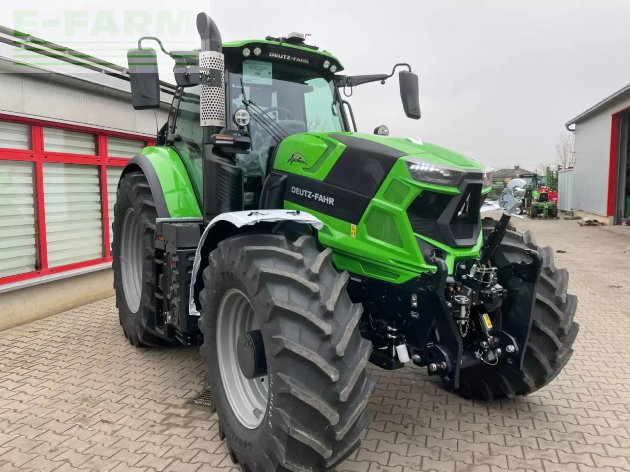 Deutz-Fahr agrotron 6180 ttv TTV - Traktor: 2 kép. Deutz-Fahr agrotron 6180 ttv TTV - Traktor: 2 kép.