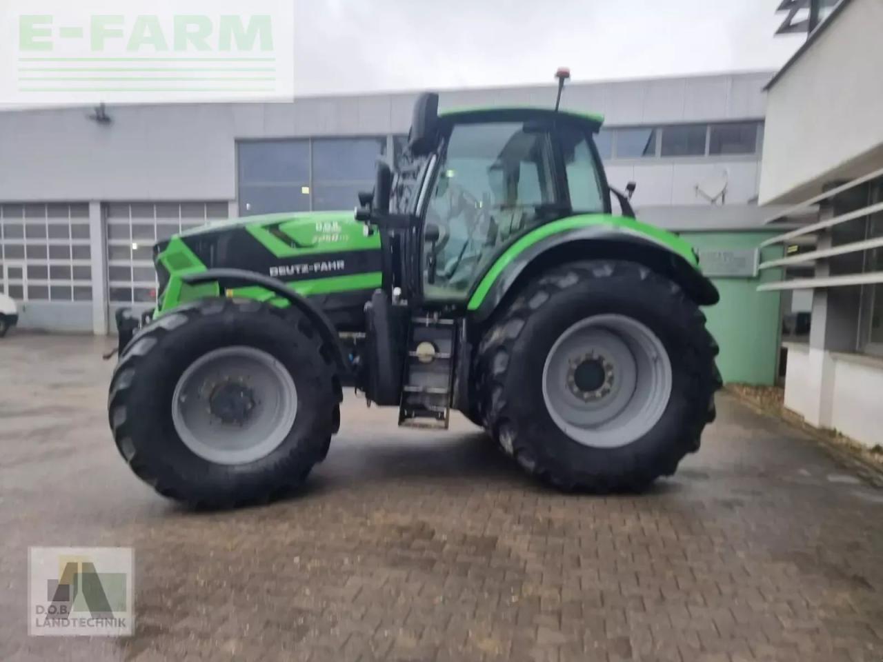 Deutz-Fahr agrotron 7250 ttv TTV - Traktor: 4 kép. Deutz-Fahr agrotron 7250 ttv TTV - Traktor: 4 kép.