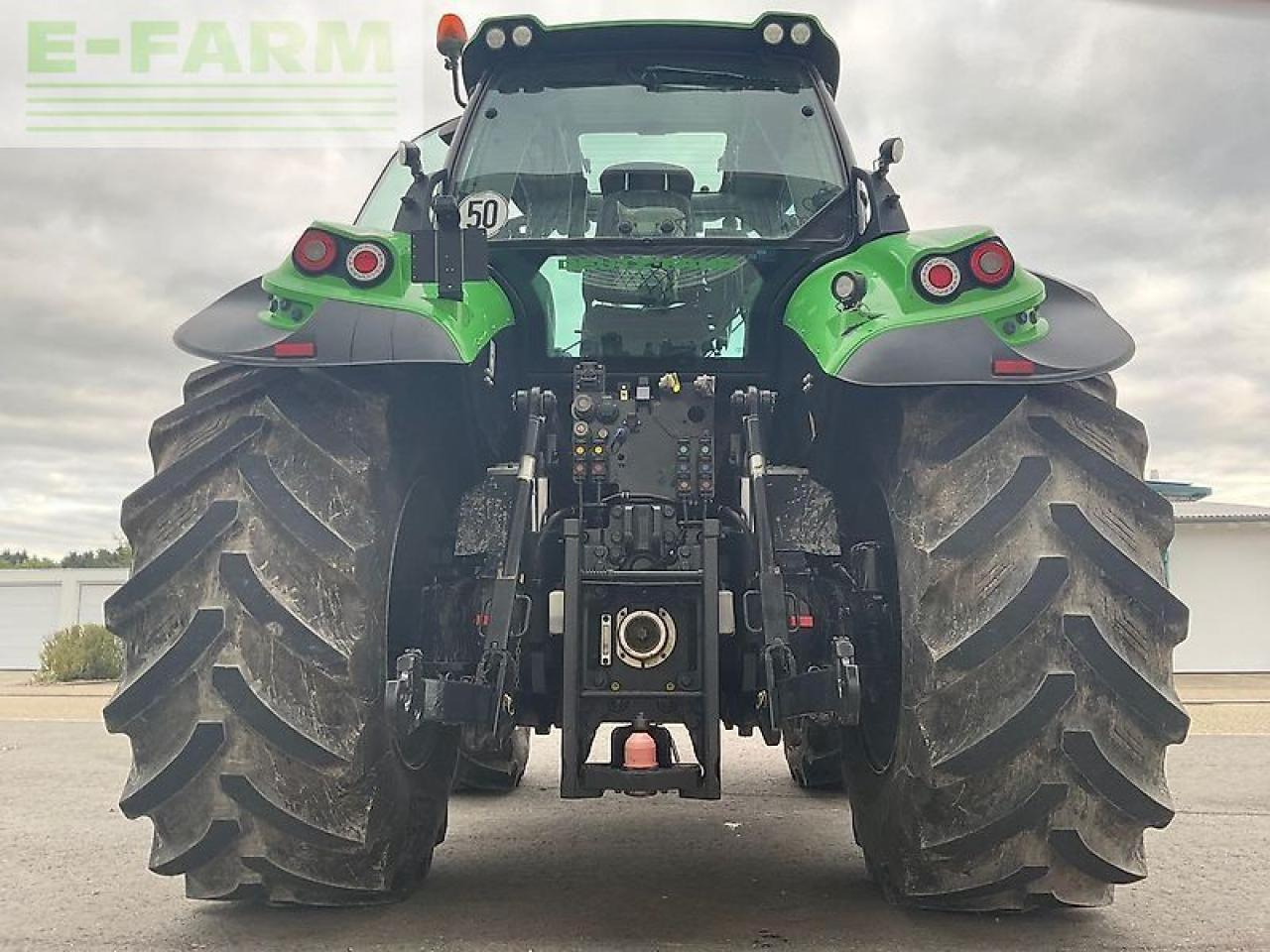 Deutz-Fahr agrotron 7250 ttv TTV - Traktor: 4 kép. Deutz-Fahr agrotron 7250 ttv TTV - Traktor: 4 kép.