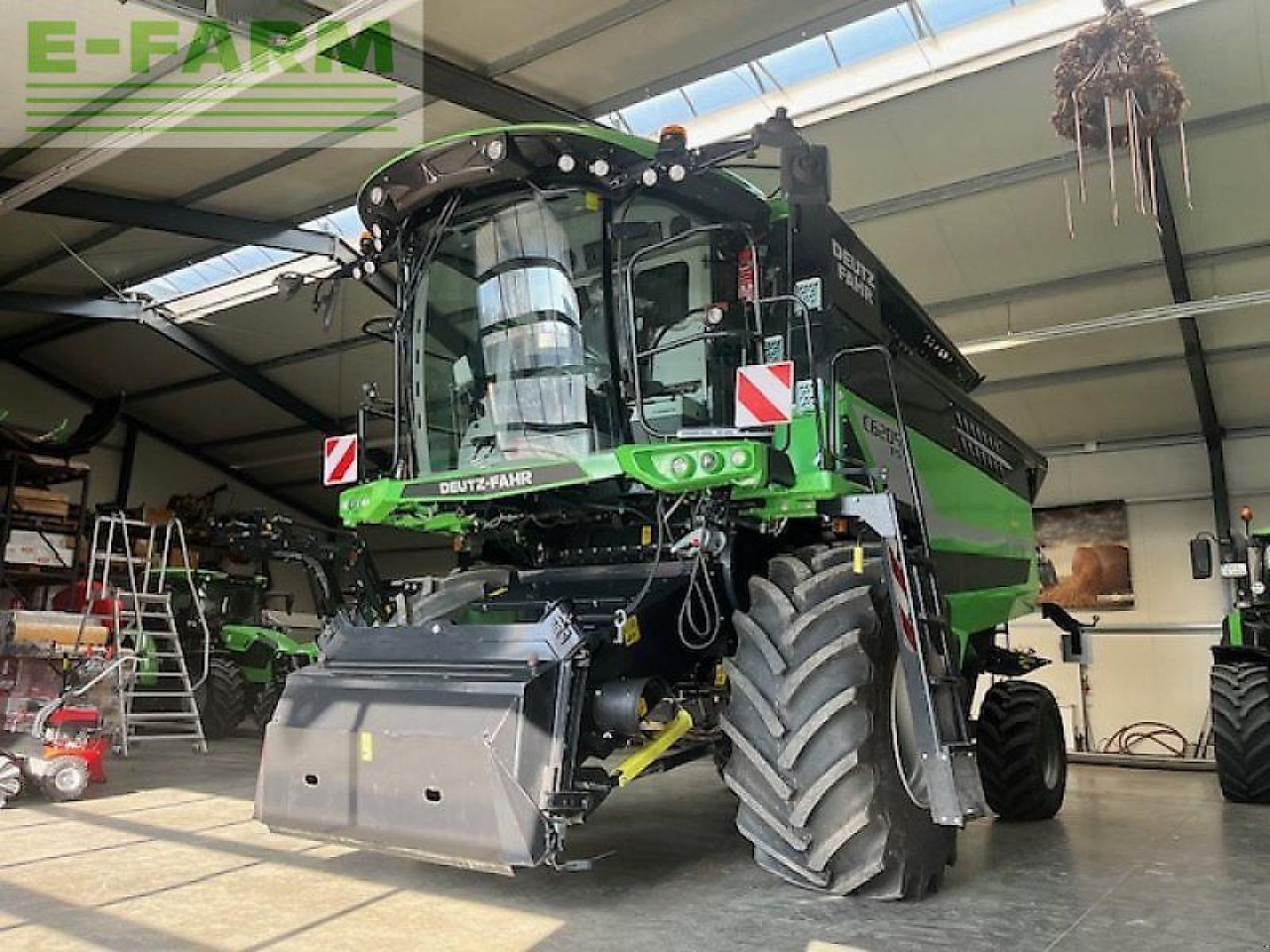 Deutz-Fahr c 6205 ts - Kombájn: 3 kép. Deutz-Fahr c 6205 ts - Kombájn: 3 kép.