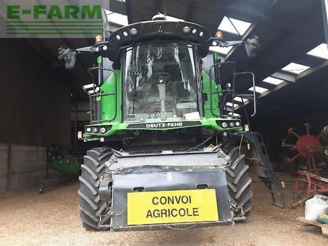 Deutz-Fahr c9306ts - Kombájn: 4 kép. Deutz-Fahr c9306ts - Kombájn: 4 kép.