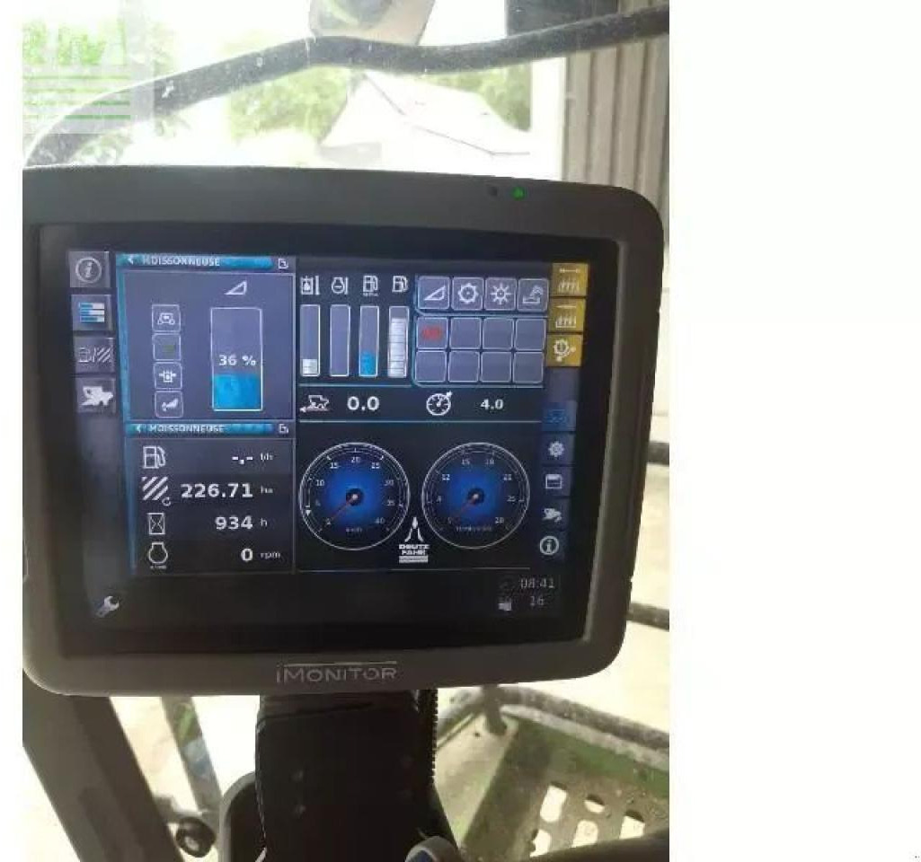 Deutz-Fahr c9306ts - Kombájn: 5 kép. Deutz-Fahr c9306ts - Kombájn: 5 kép.