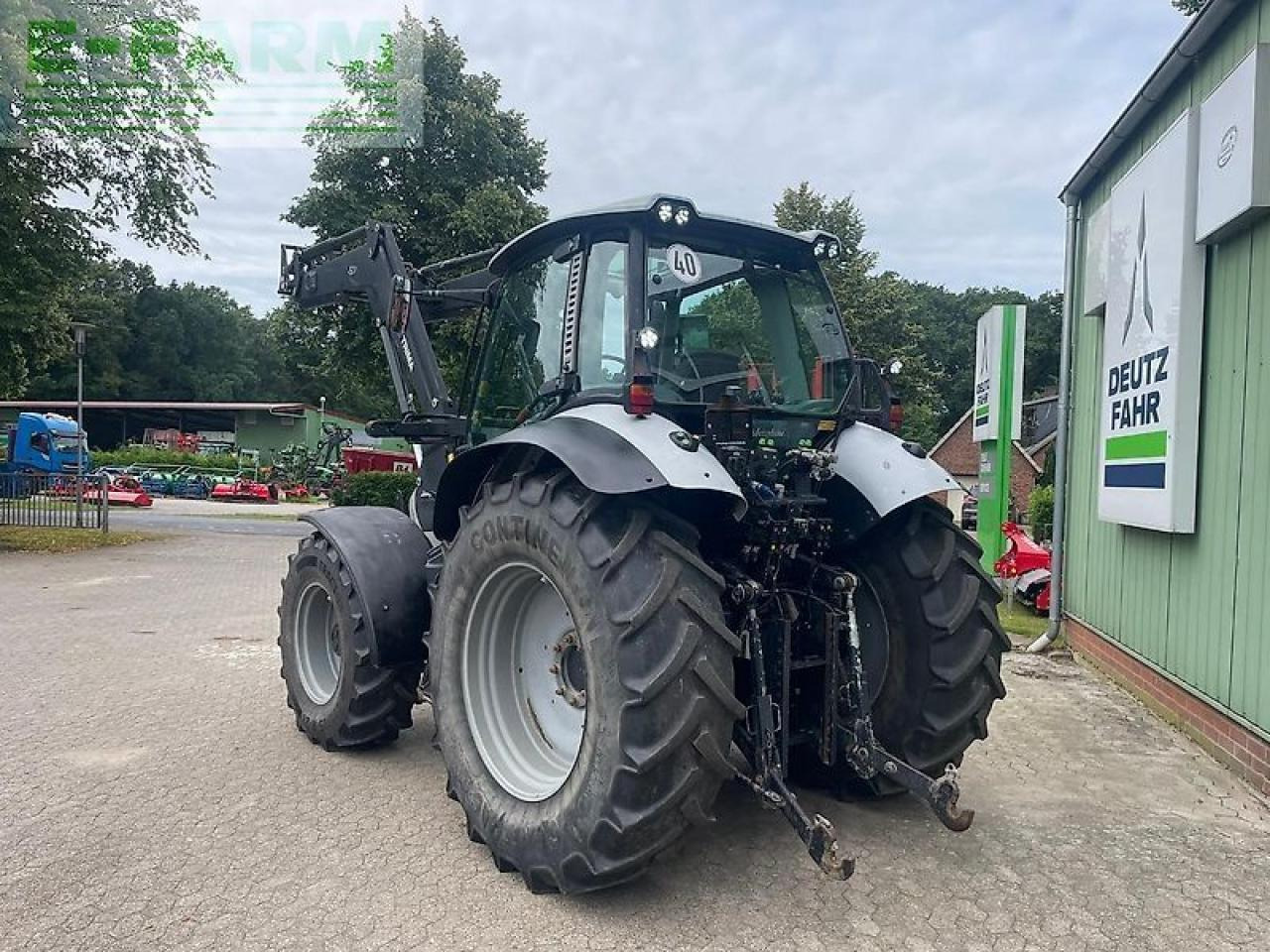 Deutz-Fahr lamborghini r 6.160.4 - Traktor: 4 kép. Deutz-Fahr lamborghini r 6.160.4 - Traktor: 4 kép.