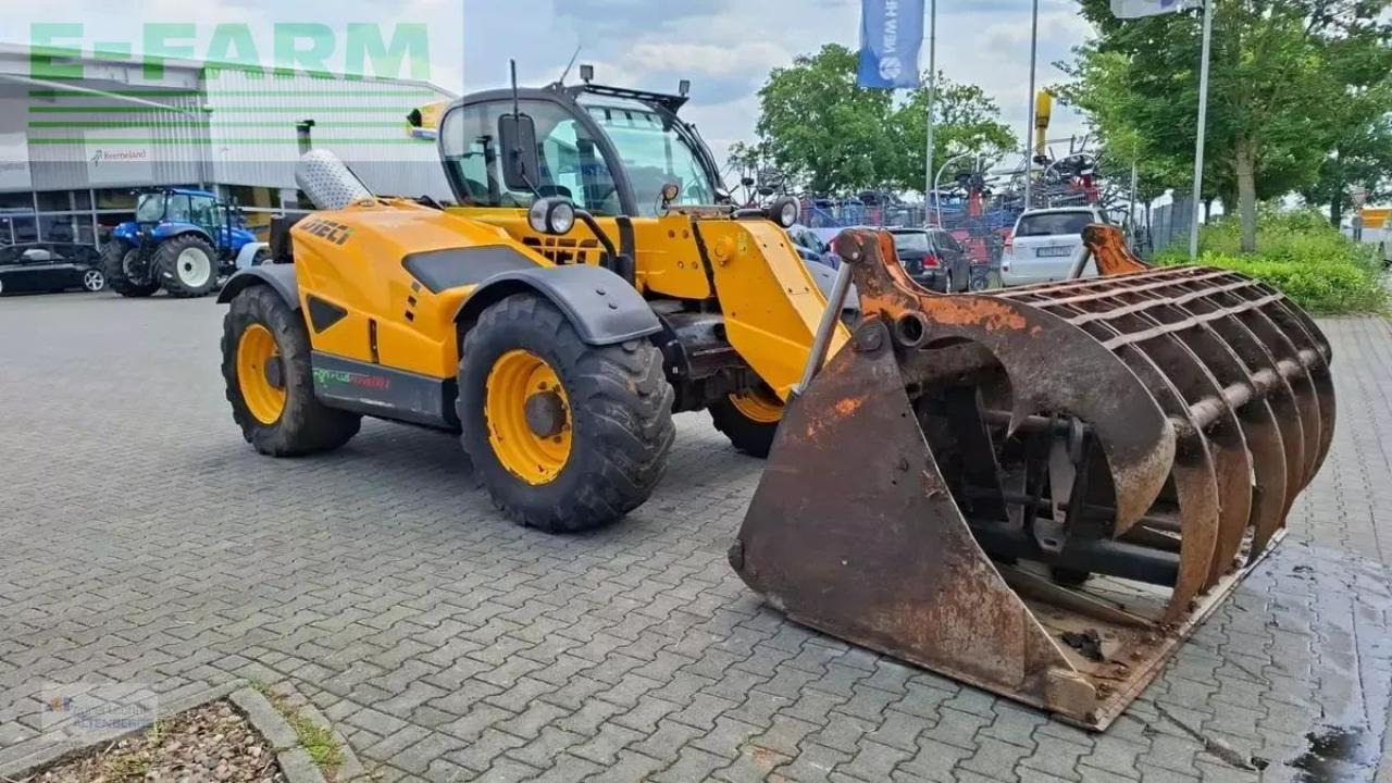 Dieci 40.7 vs evo2 - Teleszkópos rakodó: 3 kép. Dieci 40.7 vs evo2 - Teleszkópos rakodó: 3 kép.