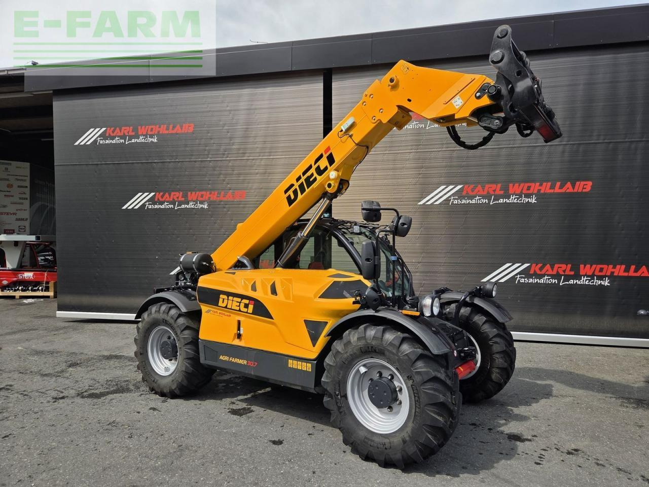 Dieci agri farmer 30.7 - Teleszkópos rakodó: 5 kép. Dieci agri farmer 30.7 - Teleszkópos rakodó: 5 kép.