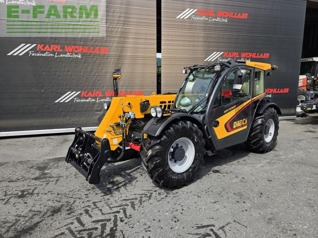 Dieci agri farmer 30.7 - Teleszkópos rakodó: 2 kép. Dieci agri farmer 30.7 - Teleszkópos rakodó: 2 kép.