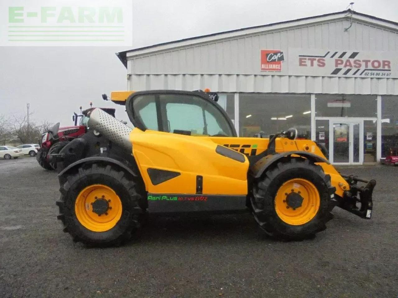 Dieci p 40.7 - Teleszkópos rakodó: 1 kép. Dieci p 40.7 - Teleszkópos rakodó: 1 kép.