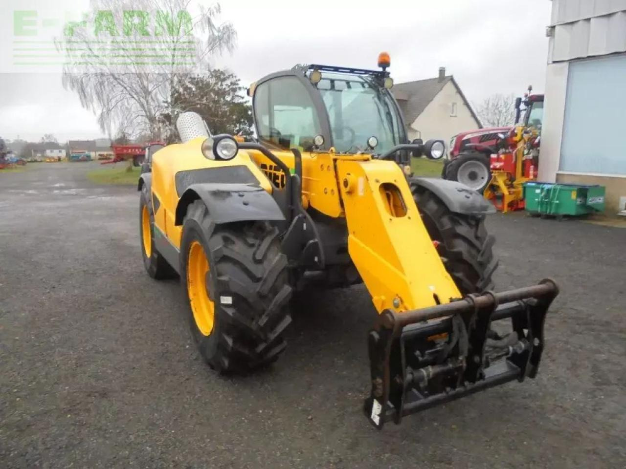 Dieci p 40.7 - Teleszkópos rakodó: 2 kép. Dieci p 40.7 - Teleszkópos rakodó: 2 kép.